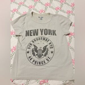 Brandy Light Gray New York Tee